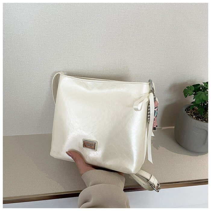 e565bd68-c911-4cbb-b094-4095679ddbce.jpg e565bd68-c911-4cbb-b094-4095679ddbce.jpg